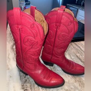 Ariat Women’s Red Leather Boots Size 6.5